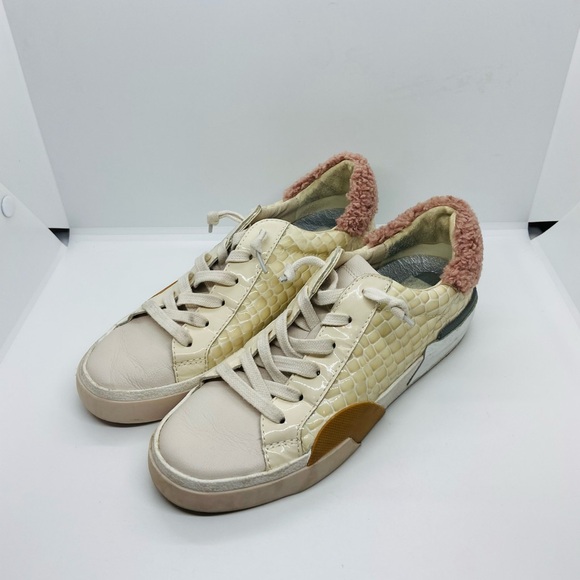 Dolce Vida Shoes - Picture 2 of 10